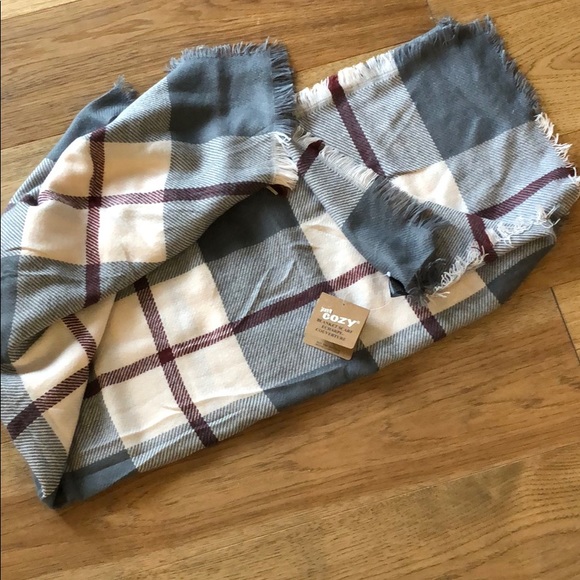 H&M Accessories - Just cozy blanket scarf